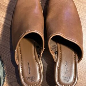 Time and Tru Brown Leather Mules with Rounded Toe